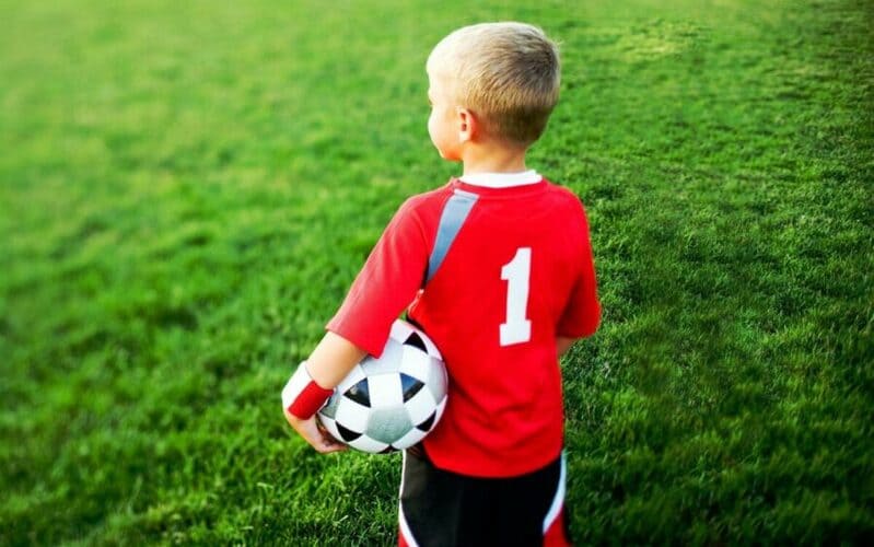 футбол для детей польза и вред