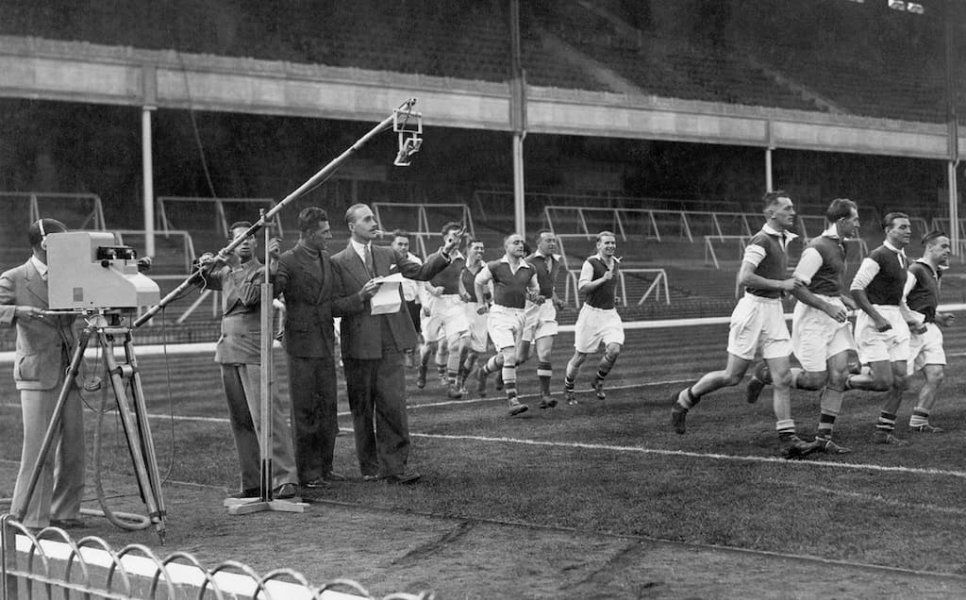 История спортивной фотографии - как работали спортивные корреспонденты без цифровых камер