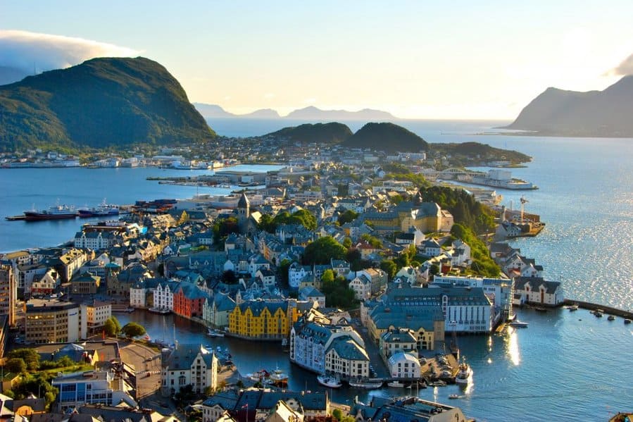 страховка туристам для визы в Норвегию